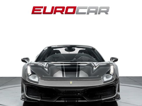 Used 2019 Ferrari 488 Pista Spider RWD image 10