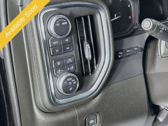 Used 2022 GMC Sierra 2500 Denali w/ Denali Black Diamond Edition AWD/4WD image 10