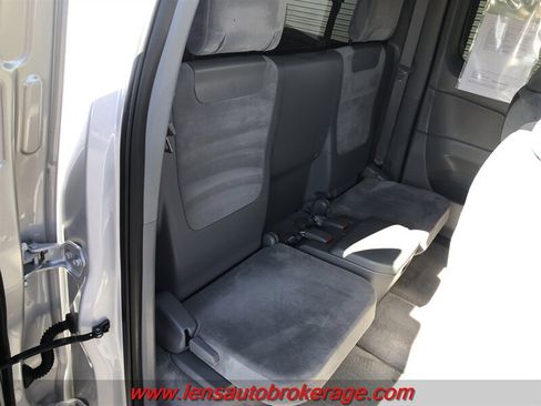 Used 2010 Toyota Tacoma 2WD Access Cab w/ SR5 Pkg #2 image 19