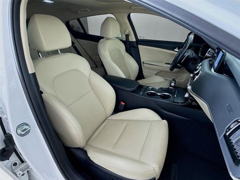 Used 2023 Kia Stinger GT-Line w/ Sun & Sound Package image 12