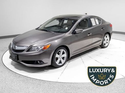 Used 2014 Acura ILX w/ Technology Package FWD image 1
