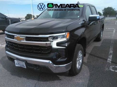 Used 2025 Chevrolet Silverado 1500 LT AWD/4WD image 2