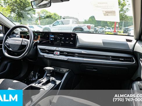 Used 2025 Kia K4 FWD image 29