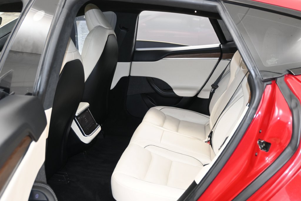 Used 2021 Tesla Model S Plaid AWD/4WD image 29