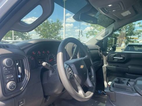 Used 2024 Chevrolet Silverado 2500 Custom w/ Custom Value Package AWD/4WD image 7