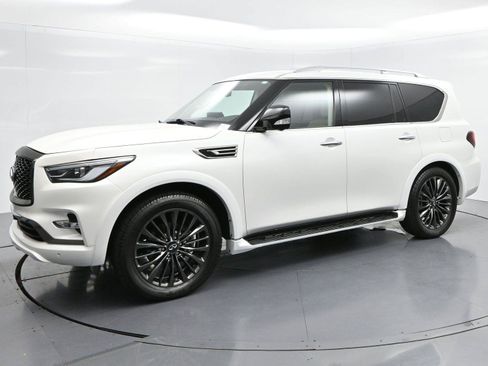 Used 2023 INFINITI QX80 Premium Select w/ Cargo Package AWD/4WD image 4