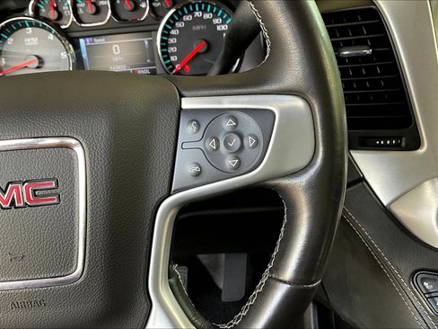 Used 2020 GMC Yukon SLT AWD/4WD image 12