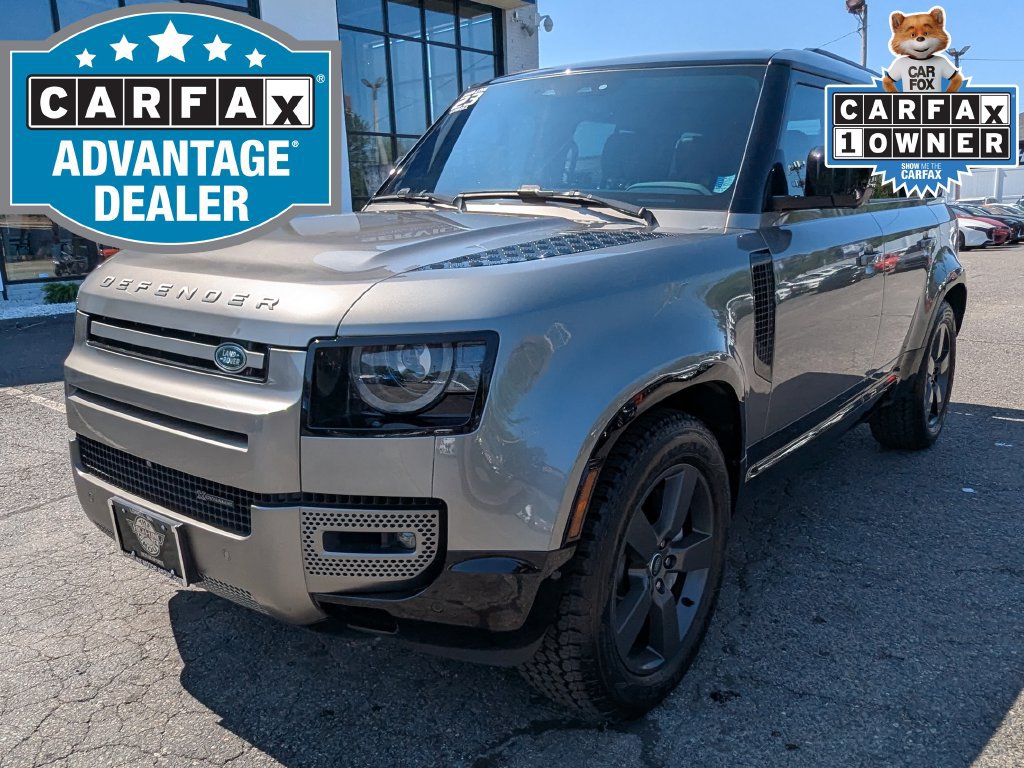 Used 2023 Land Rover Defender 110 X-Dynamic SE AWD/4WD image 2