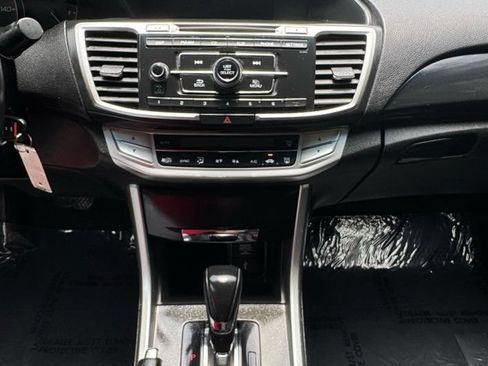 Used 2013 Honda Accord Sport image 22