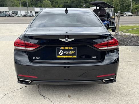 Used 2017 Genesis G80 3.8 RWD image 6