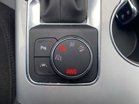 Used 2025 Chevrolet Blazer LT w/ Blazer LT Plus Package AWD/4WD image 16