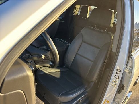 Used 2025 Chevrolet Silverado 2500 LTZ w/ LTZ Plus Package image 22