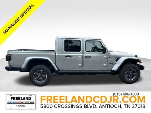 Used 2020 Jeep Gladiator Rubicon AWD/4WD image 2
