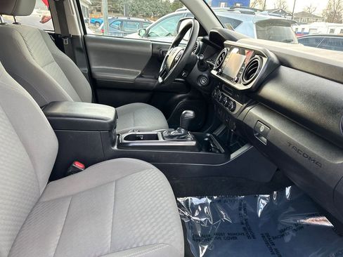 Used 2021 Toyota Tacoma SR image 30