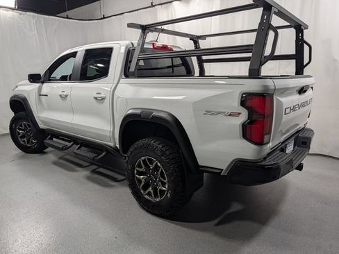 Certified 2024 Chevrolet Colorado ZR2 w/ Safety Package AWD/4WD image 8