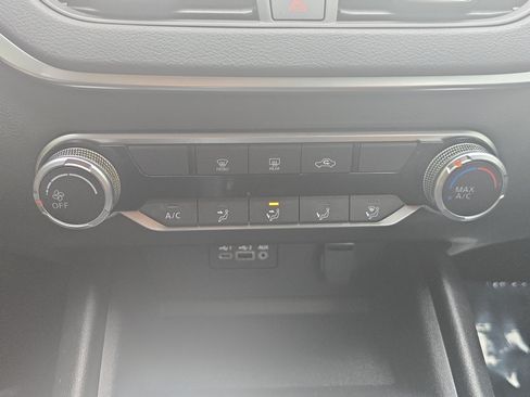Used 2019 Nissan Altima 2.5 S FWD image 21