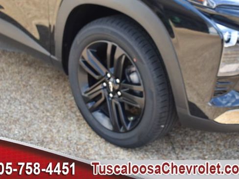 Used 2024 Chevrolet Trax ACTIV w/ Driver Confidence Package FWD image 11