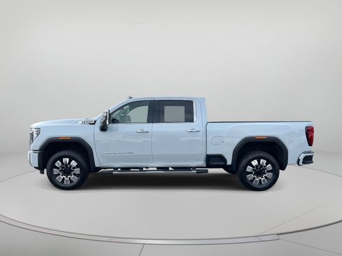 New 2026 GMC Sierra 2500 Denali w/ Denali Reserve Package image 8