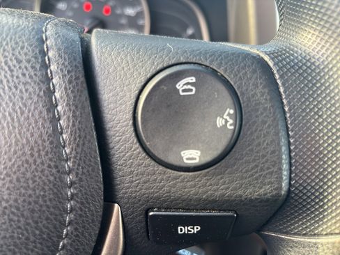 Used 2015 Toyota RAV4 XLE image 11