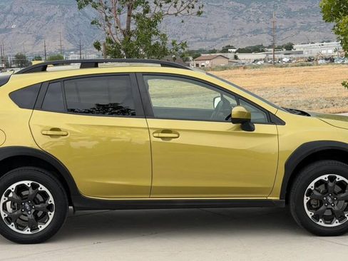 Used 2022 Subaru Crosstrek 2.0i Premium AWD/4WD image 5
