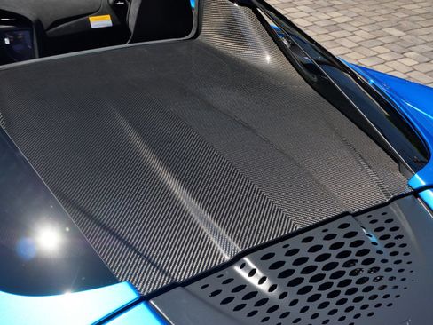 Used 2022 McLaren 765LT RWD image 15