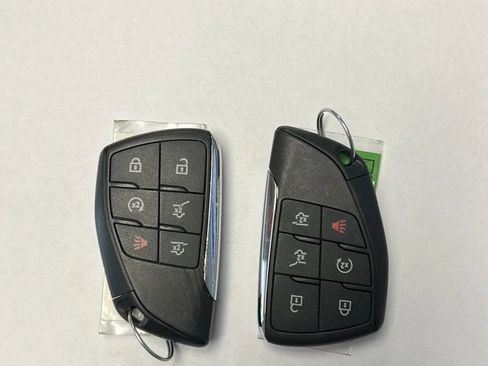 Used 2021 Chevrolet Suburban High Country image 46