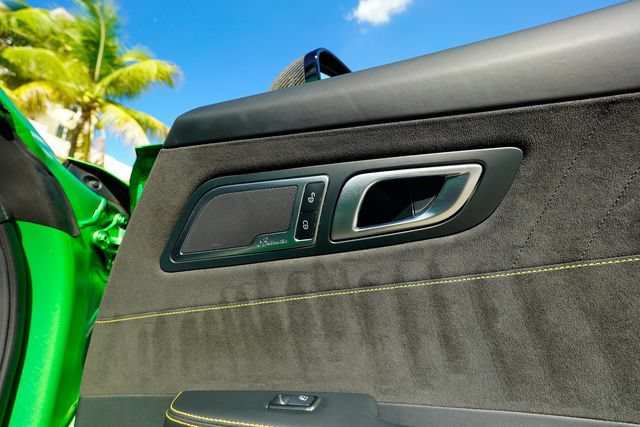 Used 2020 Mercedes-Benz AMG GT R image 78