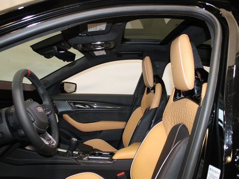 New 2026 Cadillac CT5 V Blackwing image 6