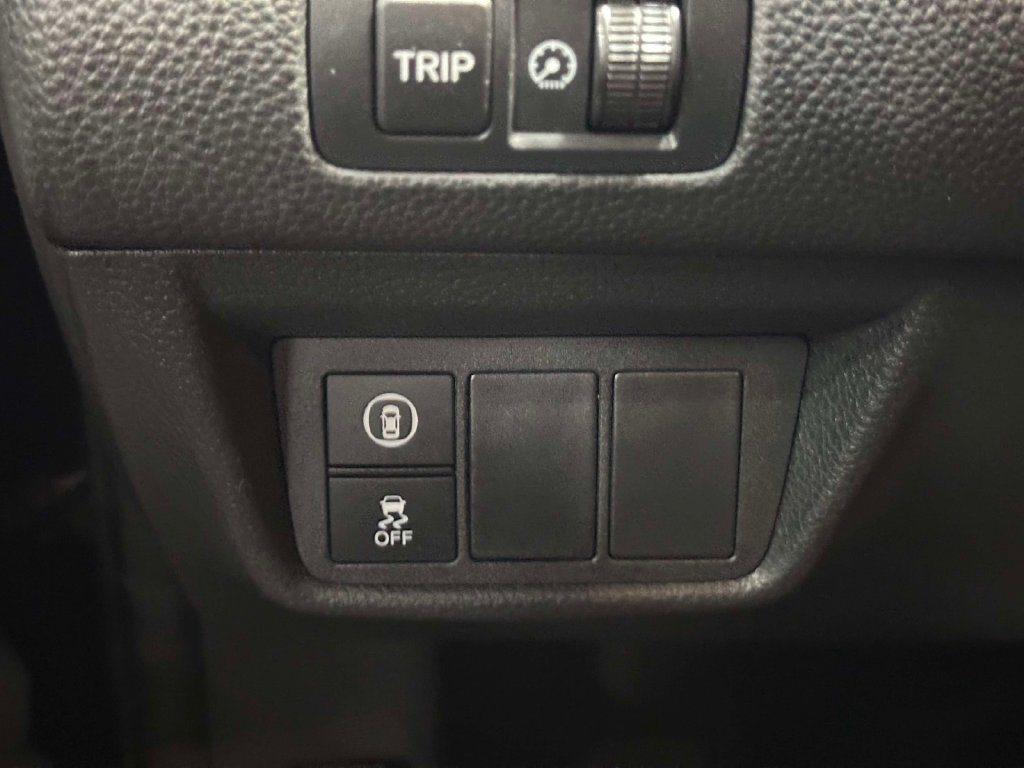Used 2020 Honda Accord LX image 29