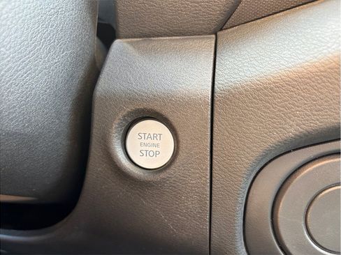 Used 2022 Nissan Frontier S RWD image 22