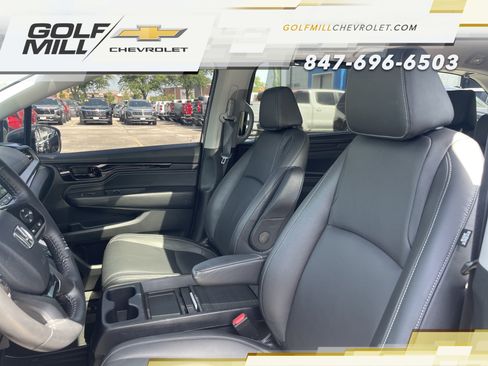 Used 2024 Honda Odyssey Touring image 13