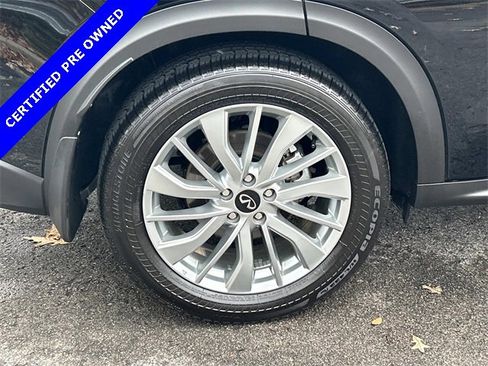 Certified 2025 INFINITI QX50 Pure image 11