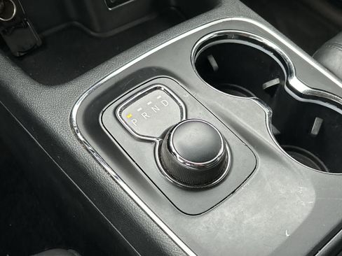 Used 2017 Dodge Durango GT w/ Premium Group image 23