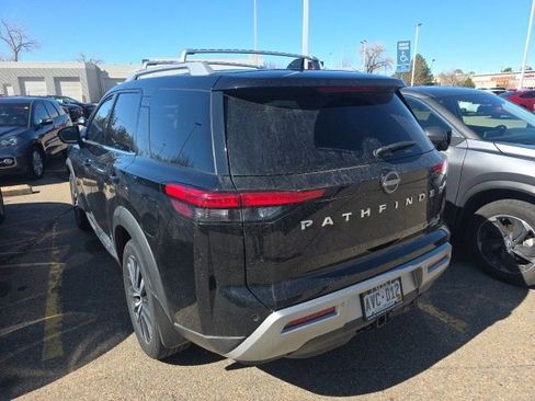 Certified 2022 Nissan Pathfinder Platinum image 4