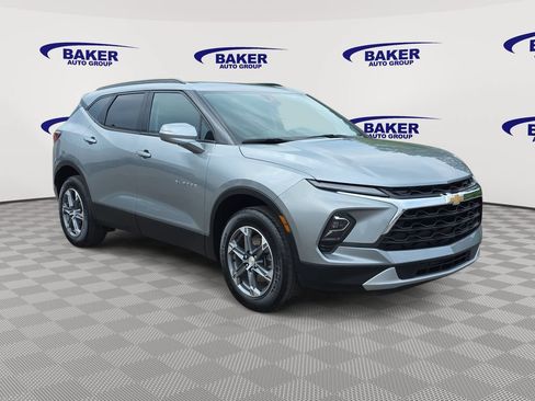 Used 2024 Chevrolet Blazer LT w/ LPO, Floor Liner Package FWD image 3