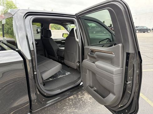 New 2026 Chevrolet Silverado 1500 LT w/ Safety Package AWD/4WD image 24