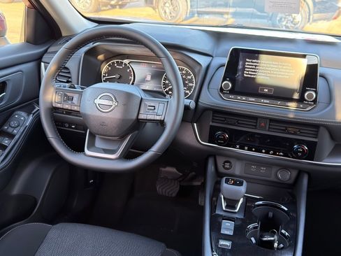 New 2026 Nissan Rogue SV image 9