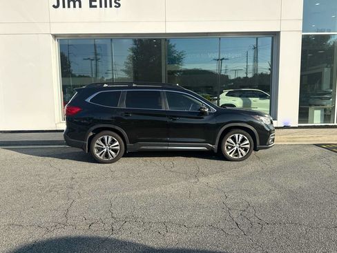 Used 2019 Subaru Ascent Limited w/ Popular Package #2 AWD/4WD image 1