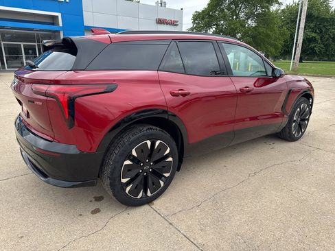 Used 2024 Chevrolet Blazer EV RS AWD/4WD image 3