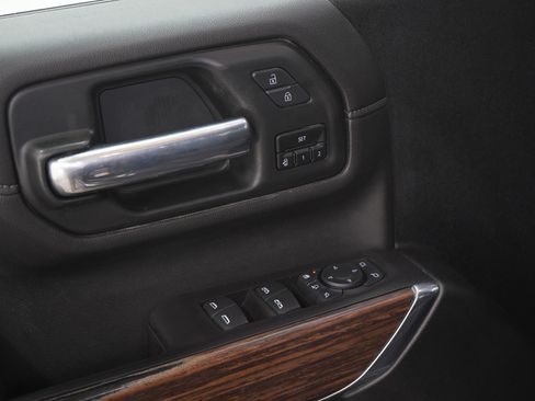 Used 2021 Chevrolet Silverado 3500 High Country w/ Z71 Off-Road Package image 23