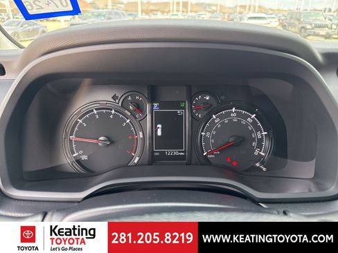 Used 2023 Toyota 4Runner SR5 Premium w/ Moonroof Package image 17