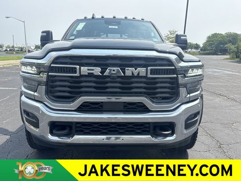 New 2026 RAM 4500 Tradesman AWD/4WD image 3
