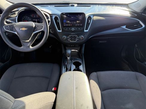 Used 2023 Chevrolet Malibu LT image 10