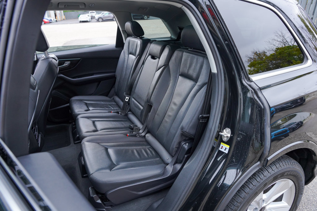 Used 2024 Audi Q7 2.0T Premium Plus AWD/4WD image 36