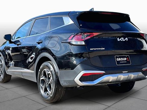 Used 2024 Kia Sportage LX image 12