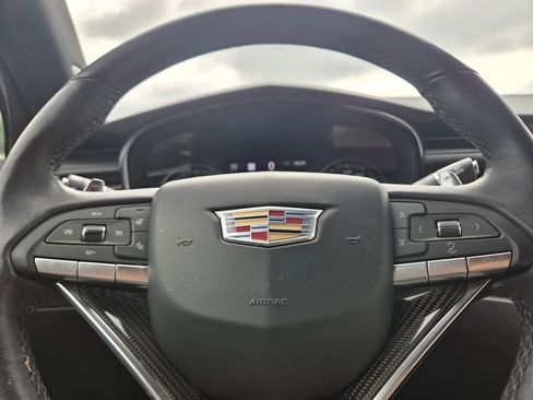 Used 2022 Cadillac XT6 Sport w/ Technology Package AWD/4WD image 37