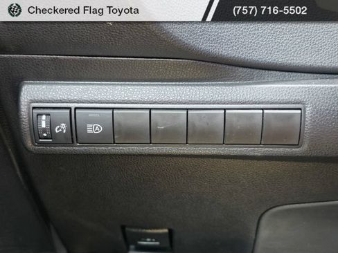 Certified 2025 Toyota Corolla LE FWD image 11