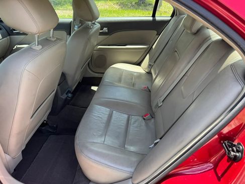 Used 2012 Ford Fusion Hybrid FWD image 17