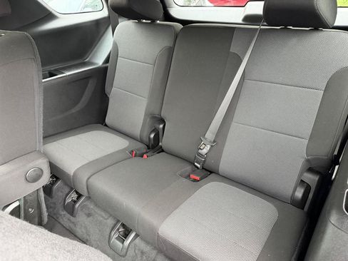 Used 2023 Chevrolet Traverse LT AWD/4WD image 13