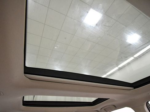 Used 2017 Nissan Maxima 3.5 SL image 17